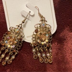 Elegant Gold and Brown Dangle Earrings